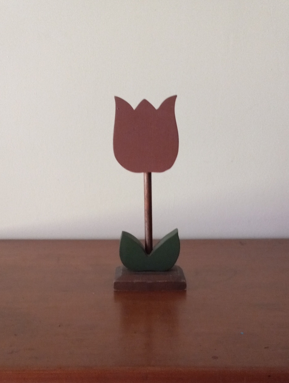 Wooden Tulip Table Decor - Brown & Green